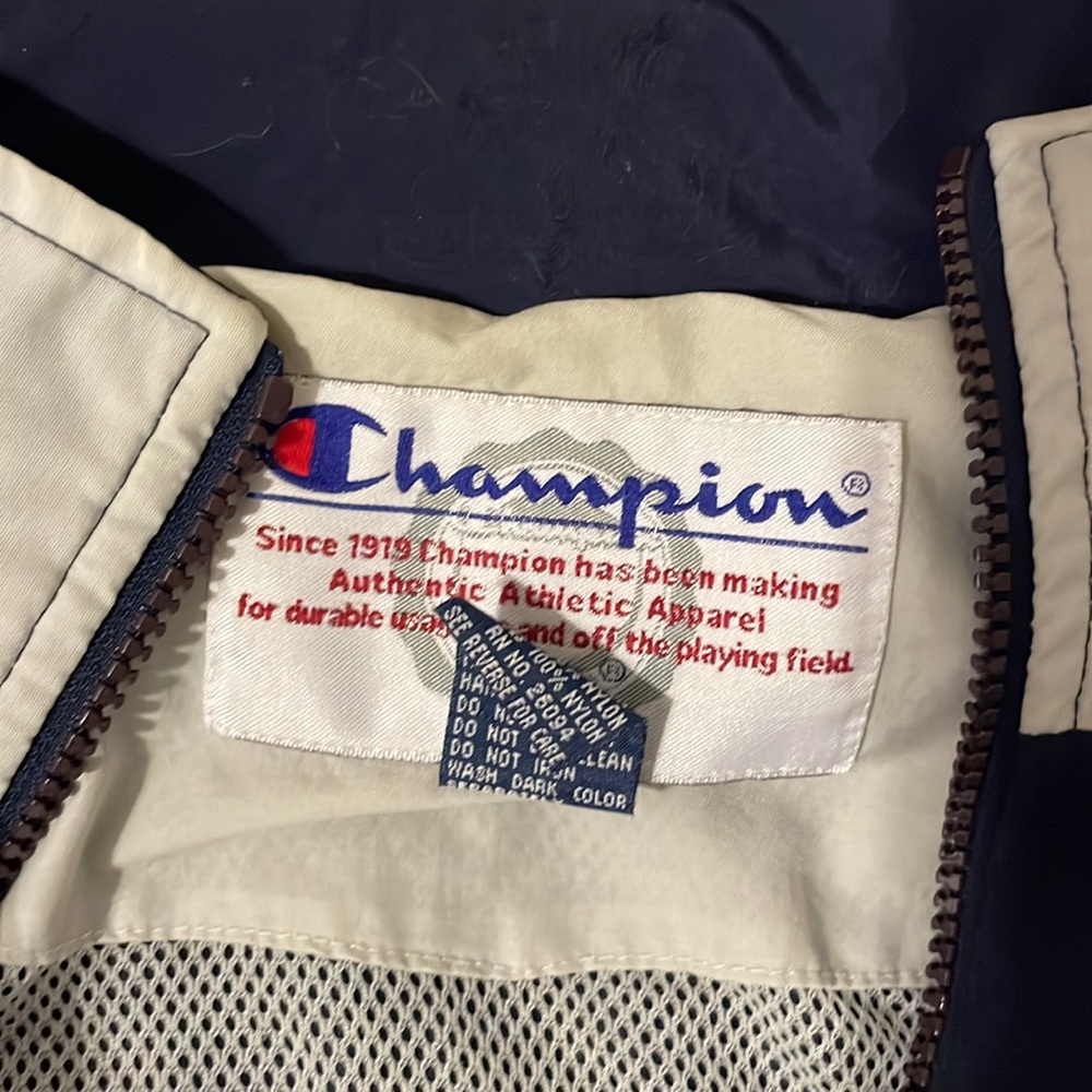 Vintage Uw-Stout Champions Basketball Wind Breaker Jacket Size: Xxl View 3